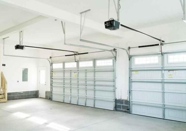 commercial garage door repair in San Fernando