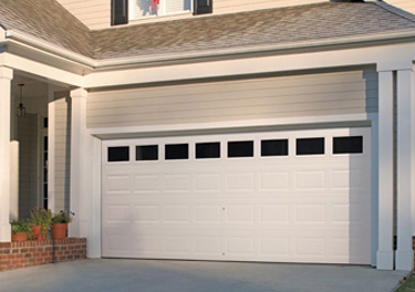 residential garage door repair in San Fernando
